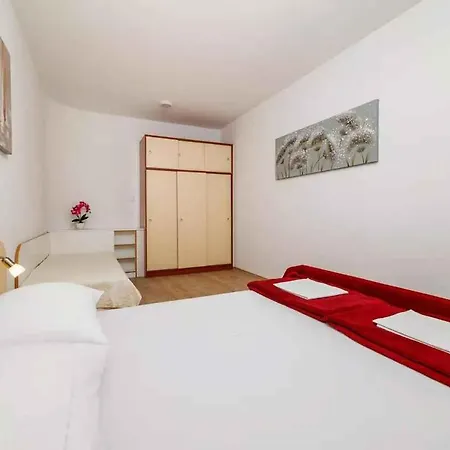 In 39102 Apartamento *