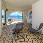 Apartament In 39102