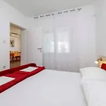 Apartament In 39102