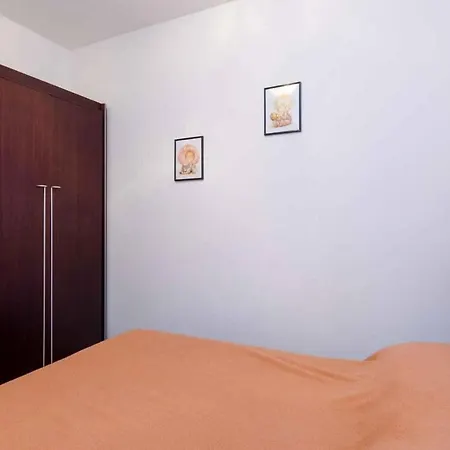 Apartment In 39102