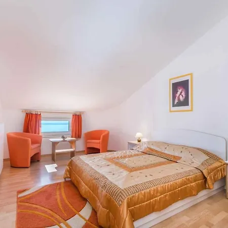 In 39102 Apartment